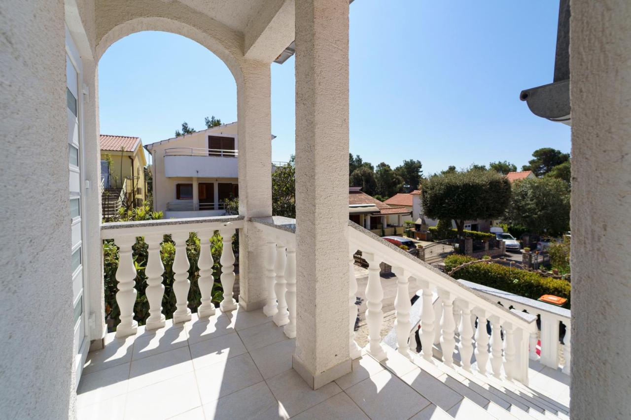 Apartment Nada Петрчане Экстерьер фото