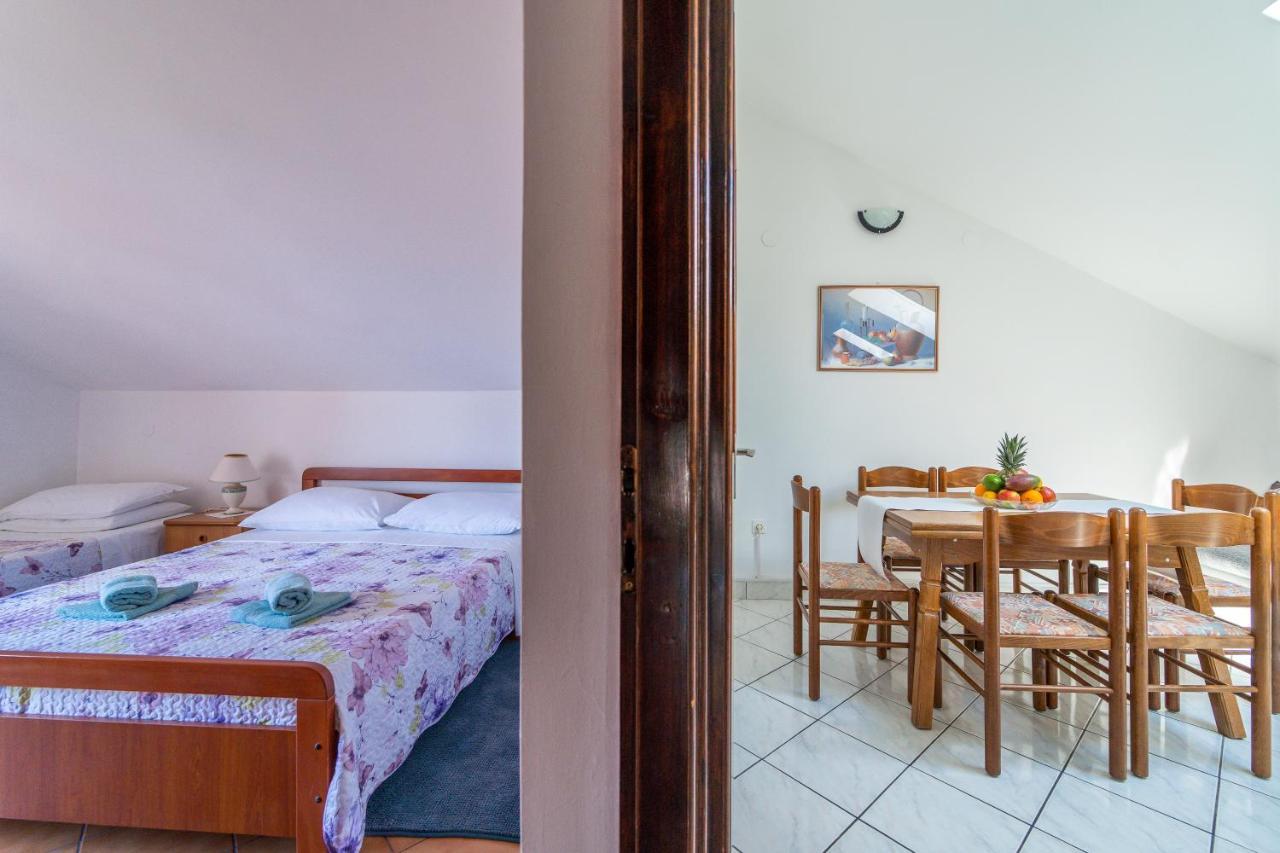 Apartment Nada Петрчане Экстерьер фото